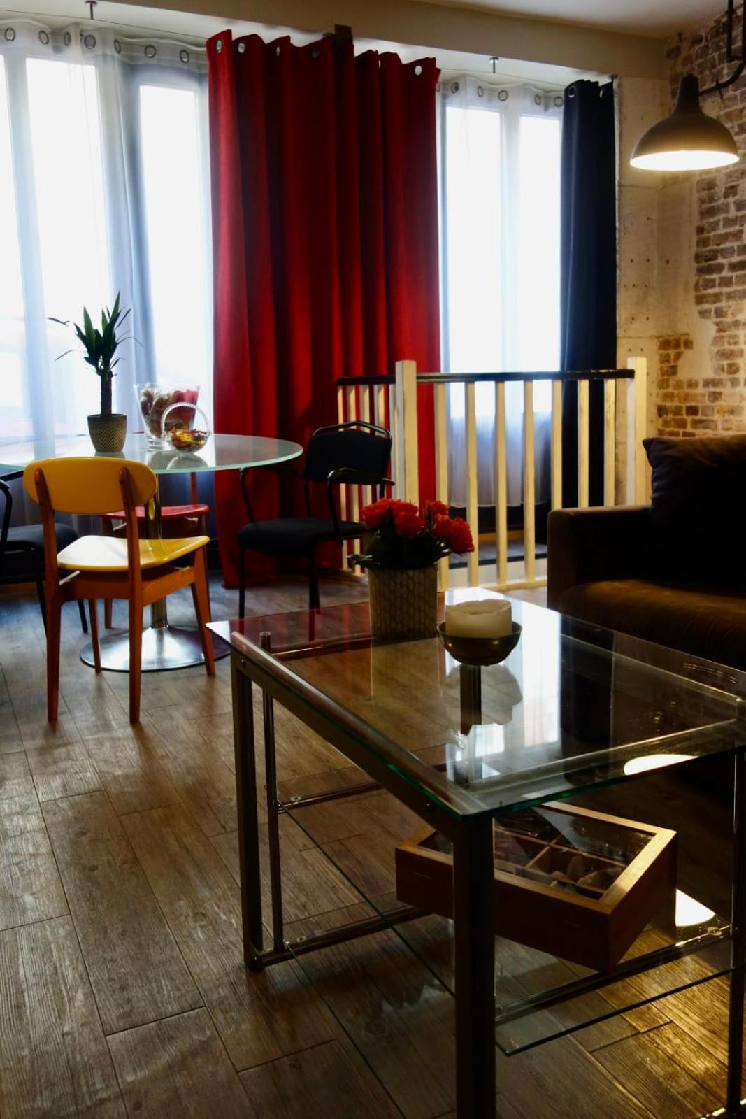 Appartement Charming For 4 People 1 Baby In The Heart Of Parijs